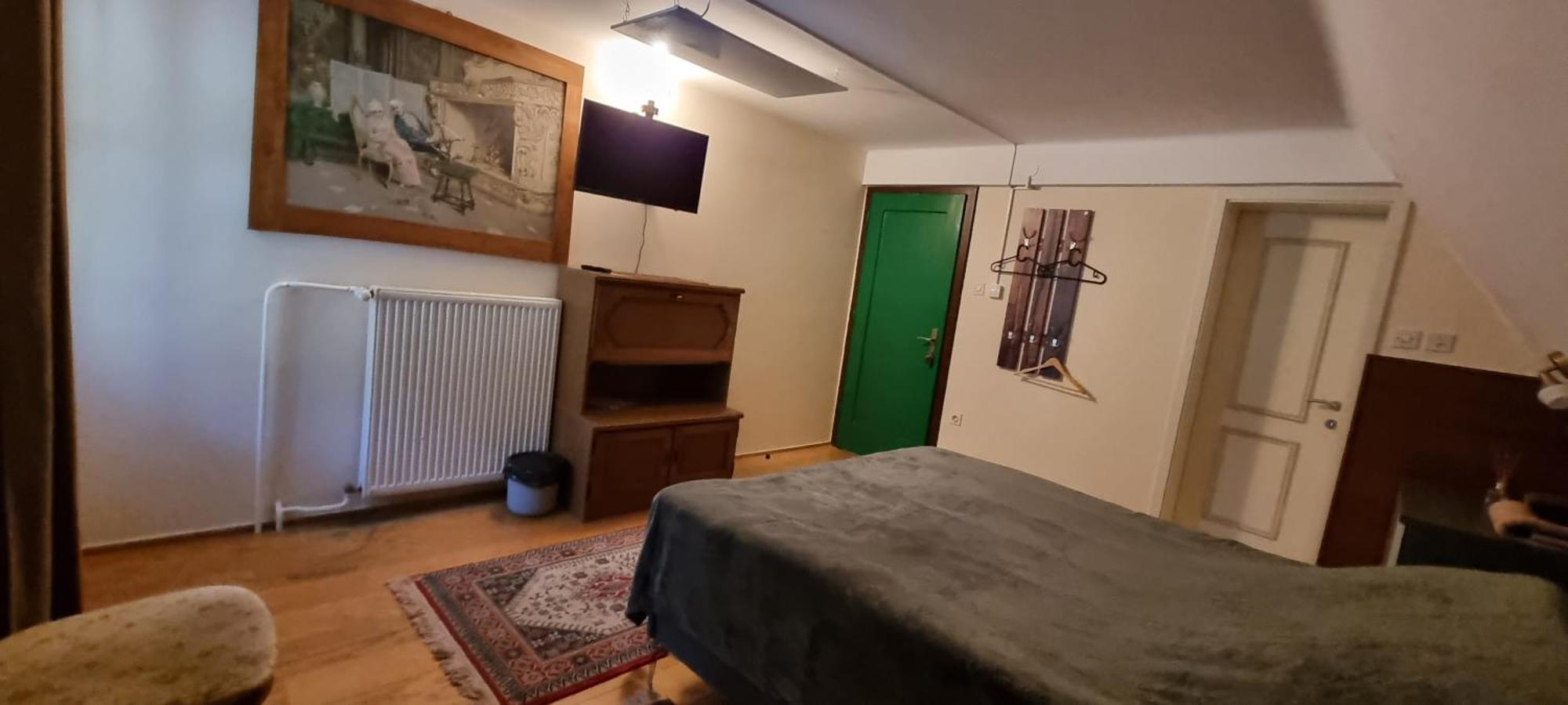 Planinski Dom Na Travni Gori Sodrazica Buitenkant foto