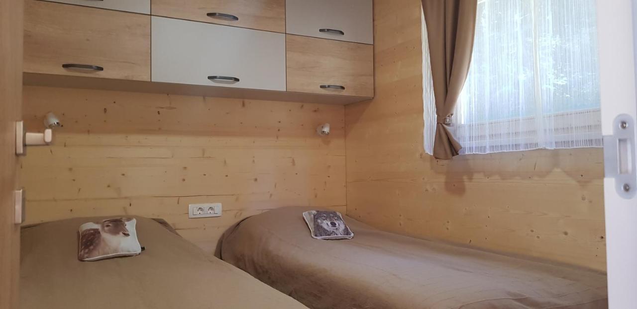 Planinski Dom Na Travni Gori Sodrazica Buitenkant foto
